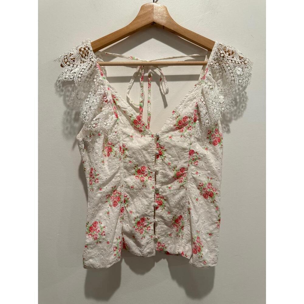 NIGHTCAP CLOTHING Blouse Womens Size XS White Floral V Neck Lace Trim Pearl Butt